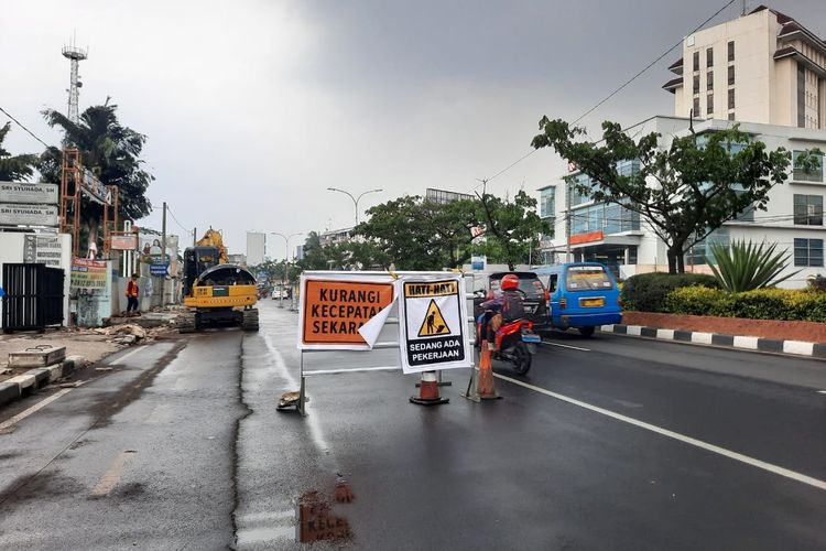 Pemkot Depok Gelontorkan Rp 23,5 Miliar untuk Penataan Lanjutan Trotoar Segmen I dan III di Jalan Margonda Raya